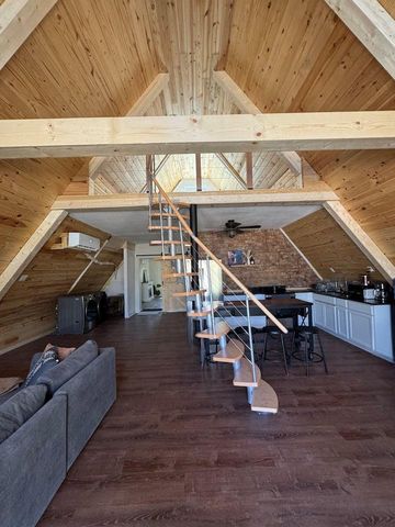 1115 County Road 220, Florence, TX 76527