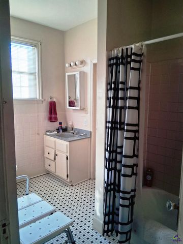 2722 Suwanee Avenue, Macon, GA 31204