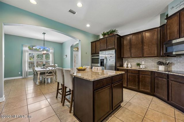 33114 PRAIRIE PARKE Place, Fernandina Beach, FL 32034