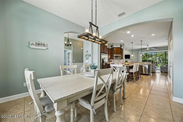 33114 PRAIRIE PARKE Place, Fernandina Beach, FL 32034