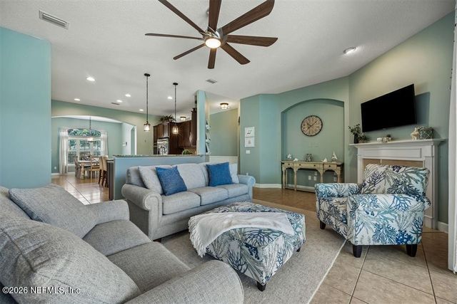 33114 PRAIRIE PARKE Place, Fernandina Beach, FL 32034
