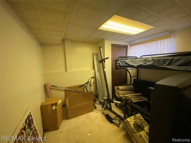 524 W Huron Street, Milford, MI 48381