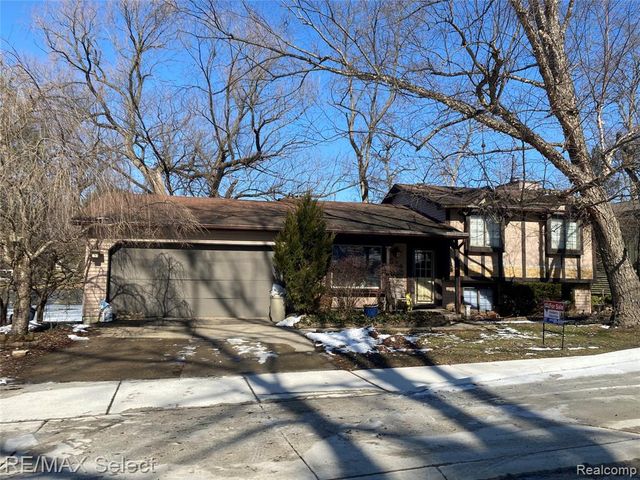 524 W Huron Street, Milford, MI 48381