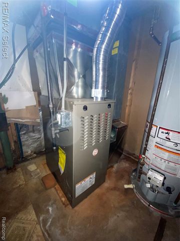 524 W Huron Street, Milford, MI 48381