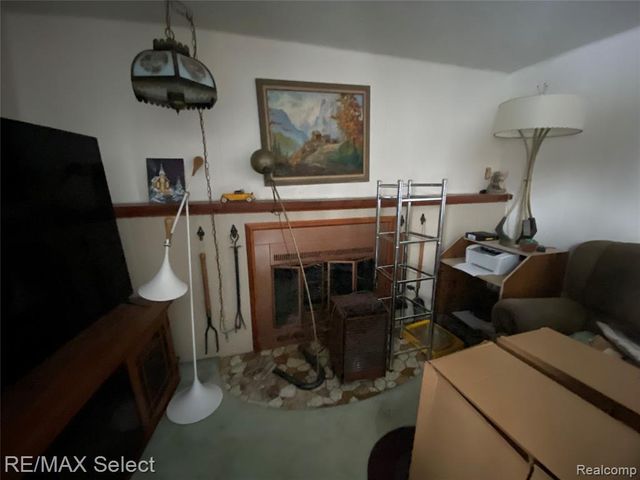 524 W Huron Street, Milford, MI 48381