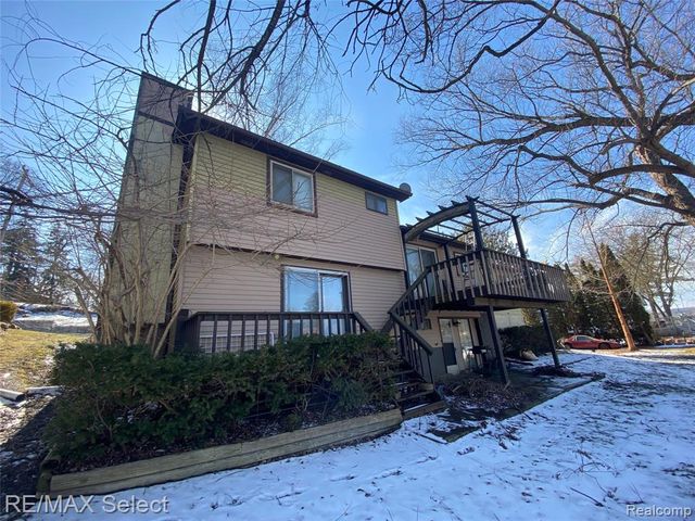 524 W Huron Street, Milford, MI 48381