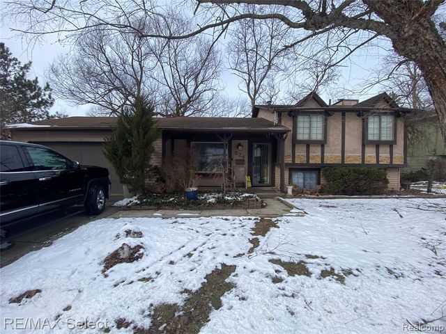 524 W Huron Street, Milford, MI 48381