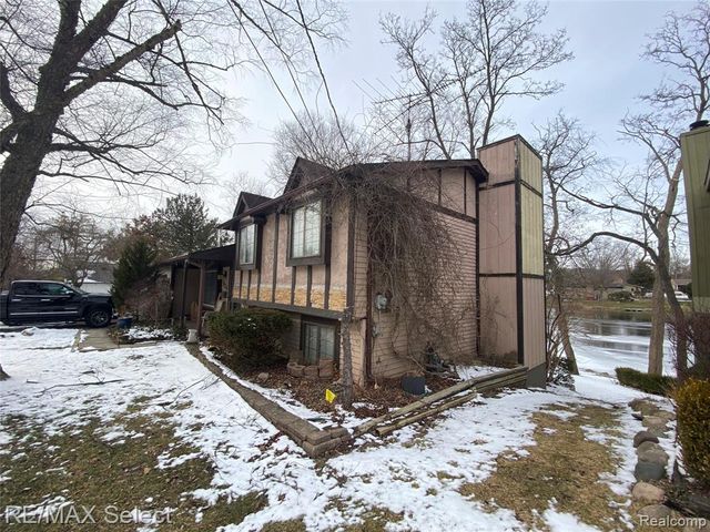 524 W Huron Street, Milford, MI 48381