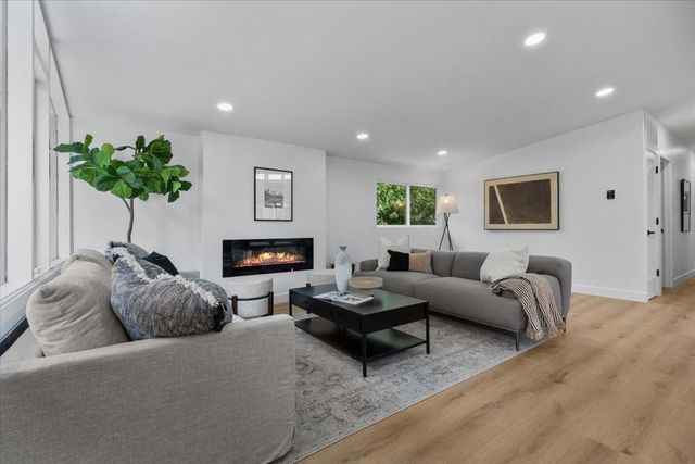 2375 Adele Avenue, Mountain View, CA 94043