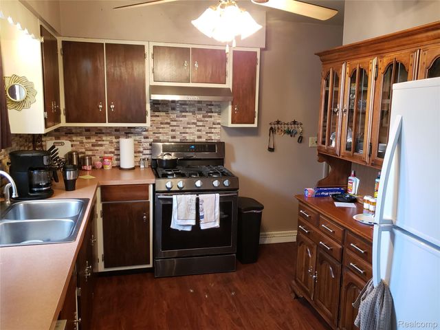 6365 W Airline Road, Sherman Township, MI 48893