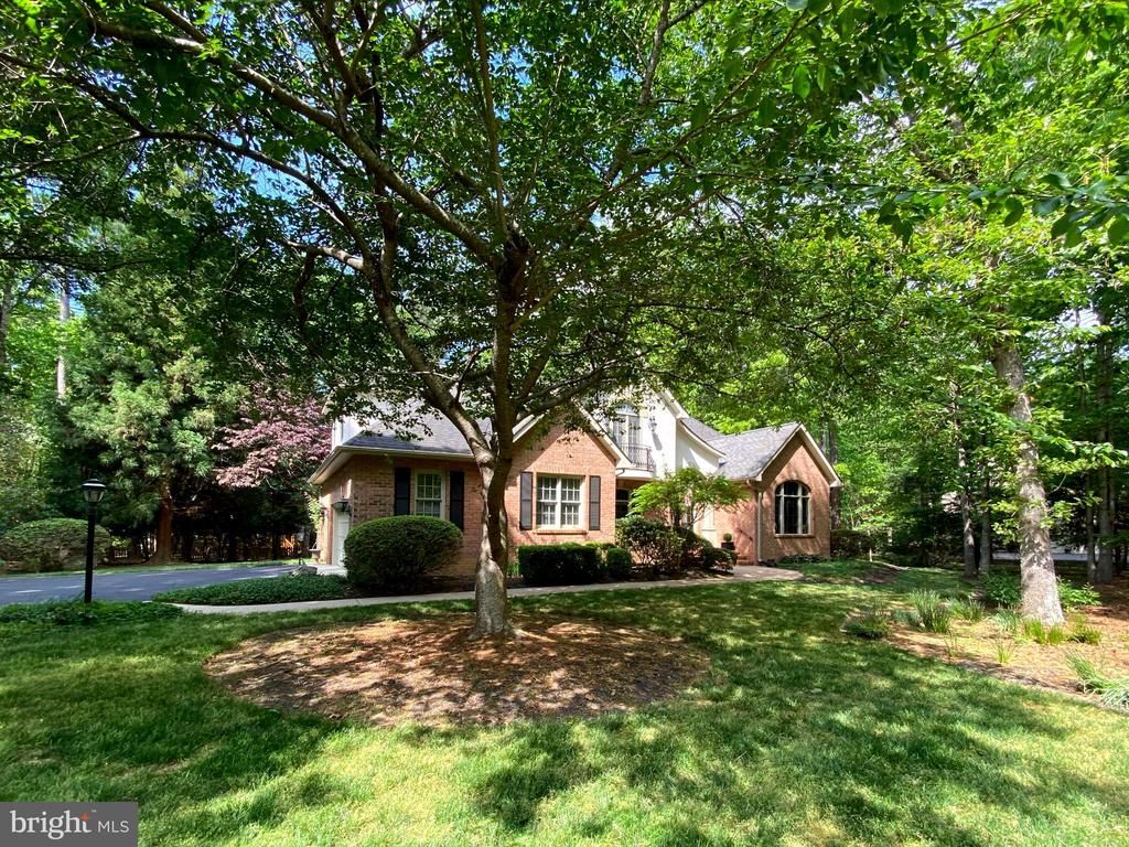 11608 LONGSTREET DR, Spotsylvania, VA 22551