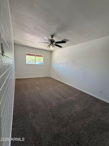 6826 W PIERSON Street, Phoenix, AZ 85033