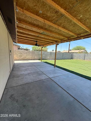 6826 W PIERSON Street, Phoenix, AZ 85033