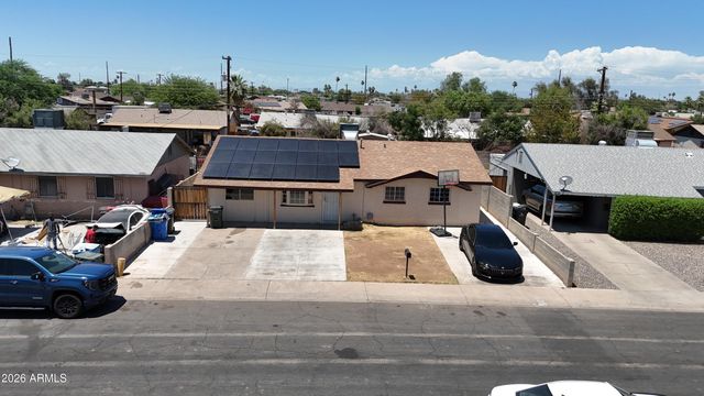 6826 W PIERSON Street, Phoenix, AZ 85033
