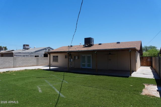 6826 W PIERSON Street, Phoenix, AZ 85033