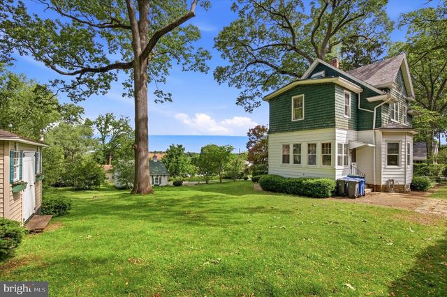 2140 WAYNE AVE, Abington, PA 19001