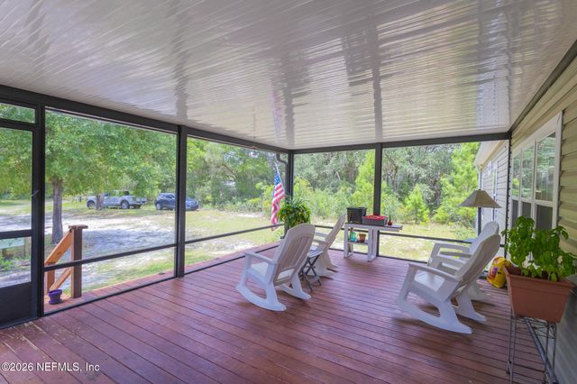 179 KINGFISH Road, Pomona Park, FL 32181