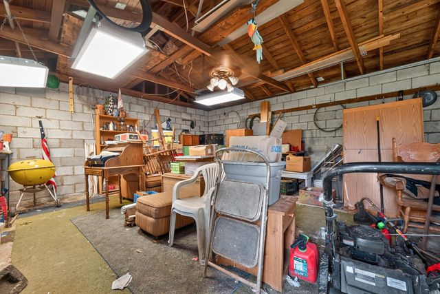 1019 Carneal Road, Lexington, KY 40505