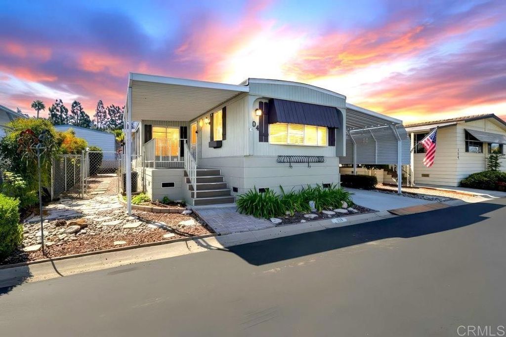 2130 Sunset Drive 104, Vista, CA 92081 — photo 2