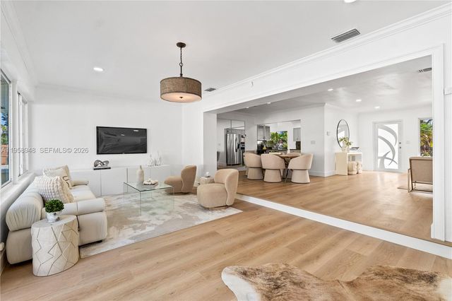 3633 NE 24th Ave, Fort Lauderdale, FL 33308