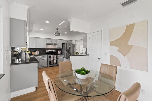 3633 NE 24th Ave, Fort Lauderdale, FL 33308