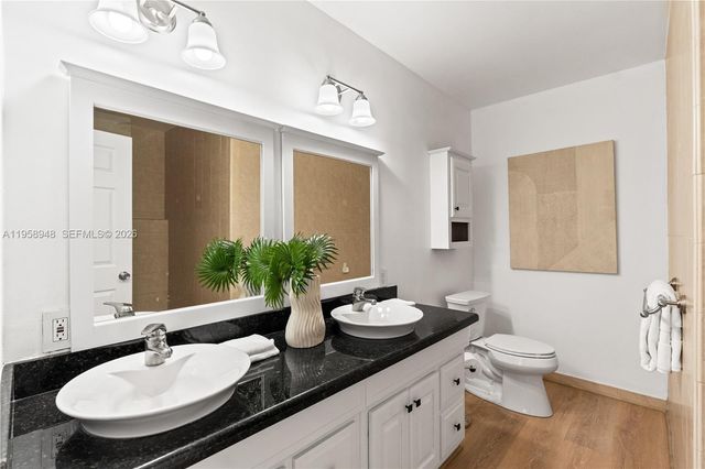 3633 NE 24th Ave, Fort Lauderdale, FL 33308