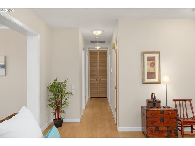 7875 Sw 184TH Ave, Beaverton, OR 97007