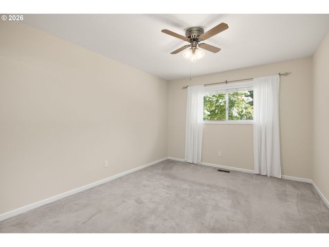 7875 Sw 184TH Ave, Beaverton, OR 97007