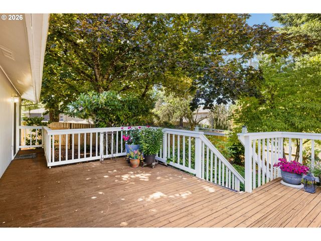7875 Sw 184TH Ave, Beaverton, OR 97007
