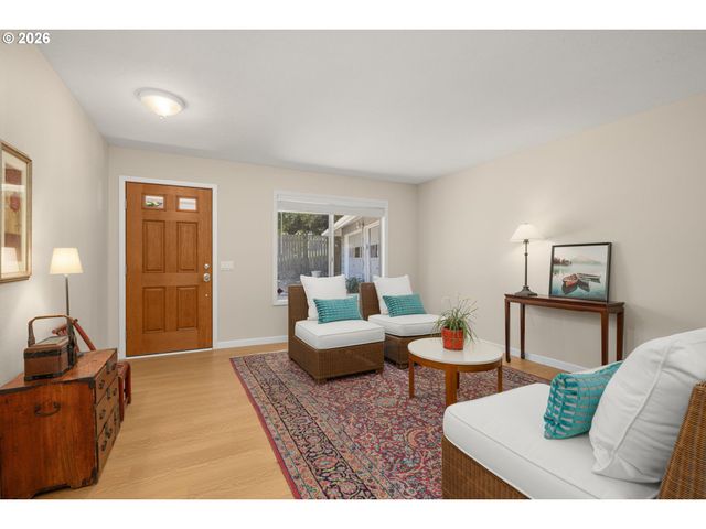 7875 Sw 184TH Ave, Beaverton, OR 97007