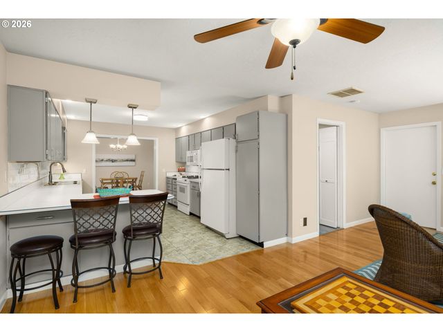 7875 Sw 184TH Ave, Beaverton, OR 97007