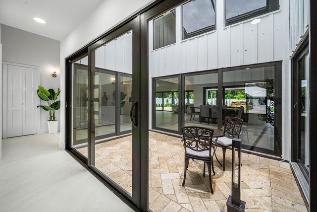 1520 SW 17TH Street, Boca Raton, FL 33486