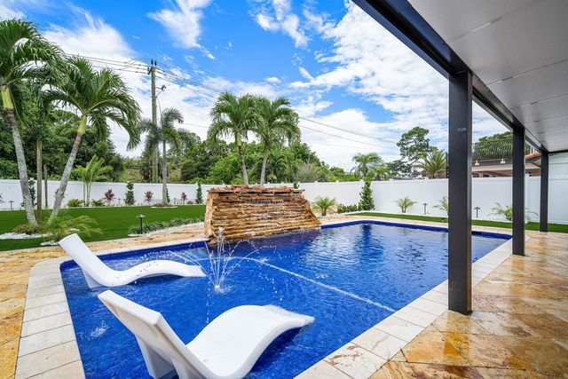 1520 SW 17TH Street, Boca Raton, FL 33486