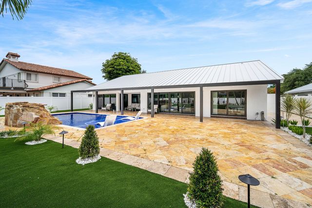 1520 SW 17TH Street, Boca Raton, FL 33486
