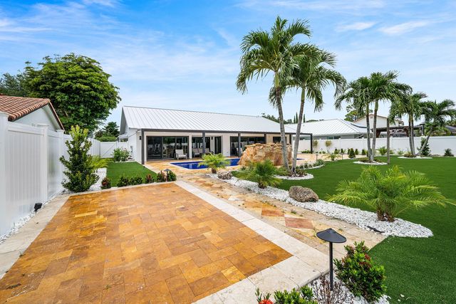1520 SW 17TH Street, Boca Raton, FL 33486