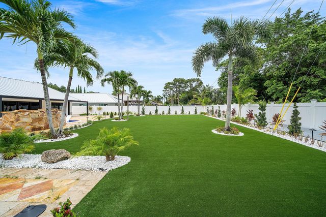 1520 SW 17TH Street, Boca Raton, FL 33486