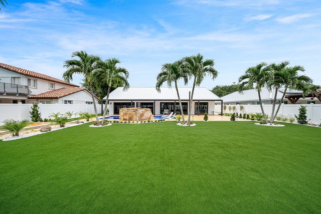 1520 SW 17TH Street, Boca Raton, FL 33486