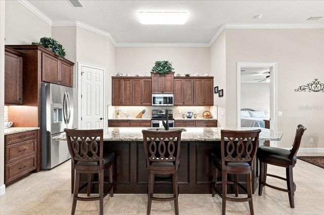 2341 LAKE JAMES WAY, Lakeland, FL 33810