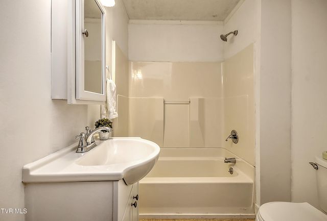 1332 Garden Drive, Kingsport, TN 37664