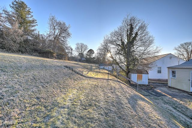 1332 Garden Drive, Kingsport, TN 37664