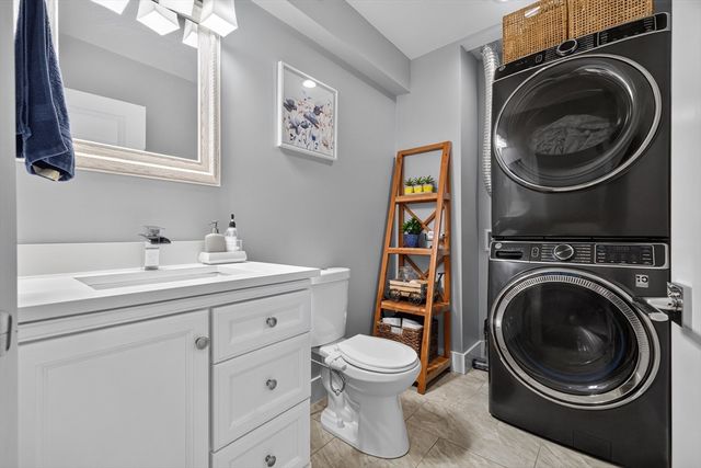248 Washington St -, Dedham, MA 02026
