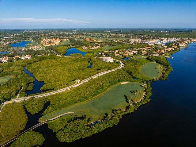 4804 Wood Duck Circle 4804, Vero Beach, FL 32967