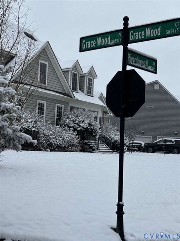 14006 Grace Wood Pl, Midlothian, VA 23113