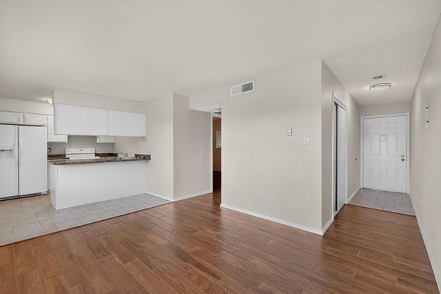4200 Montgomery Boulevard NE 124, Albuquerque, NM 87109