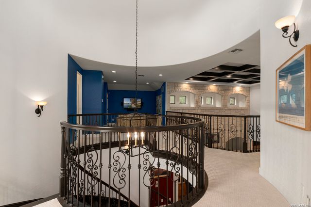 3002 ELM CREEK PL, San Antonio, TX 78230