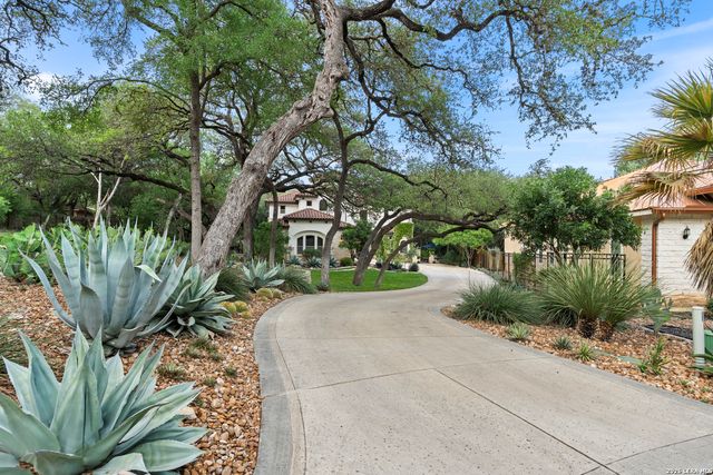 3002 ELM CREEK PL, San Antonio, TX 78230