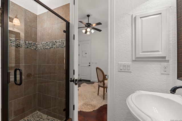 3002 Elm Creek Pl, San Antonio, TX 78230