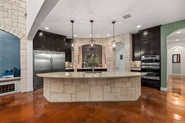 3002 ELM CREEK PL, San Antonio, TX 78230