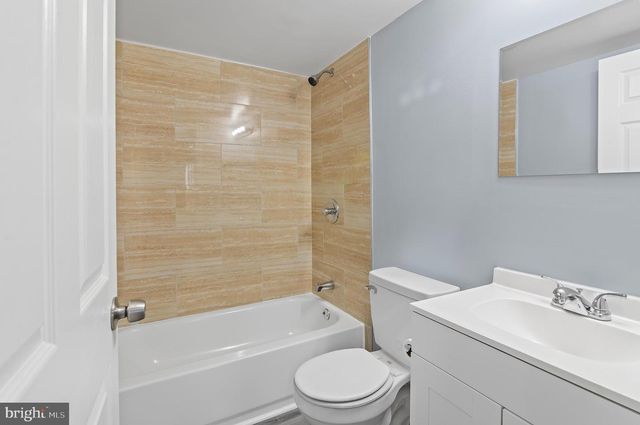 609 BARTLETT AVENUE, Baltimore, MD 21218