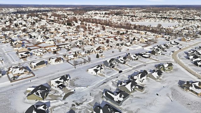 1436 Marsh Deer Run, Huntertown, IN 46748